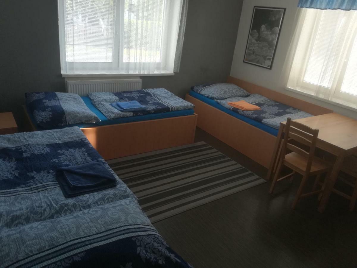 Penzion 411 Solnice Экстерьер фото